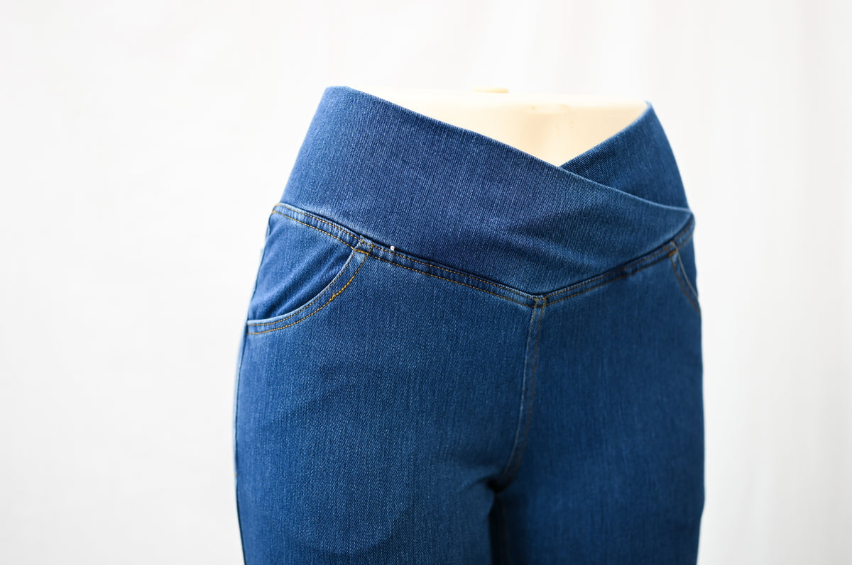 High waisted crossover Sport Flare Jeans