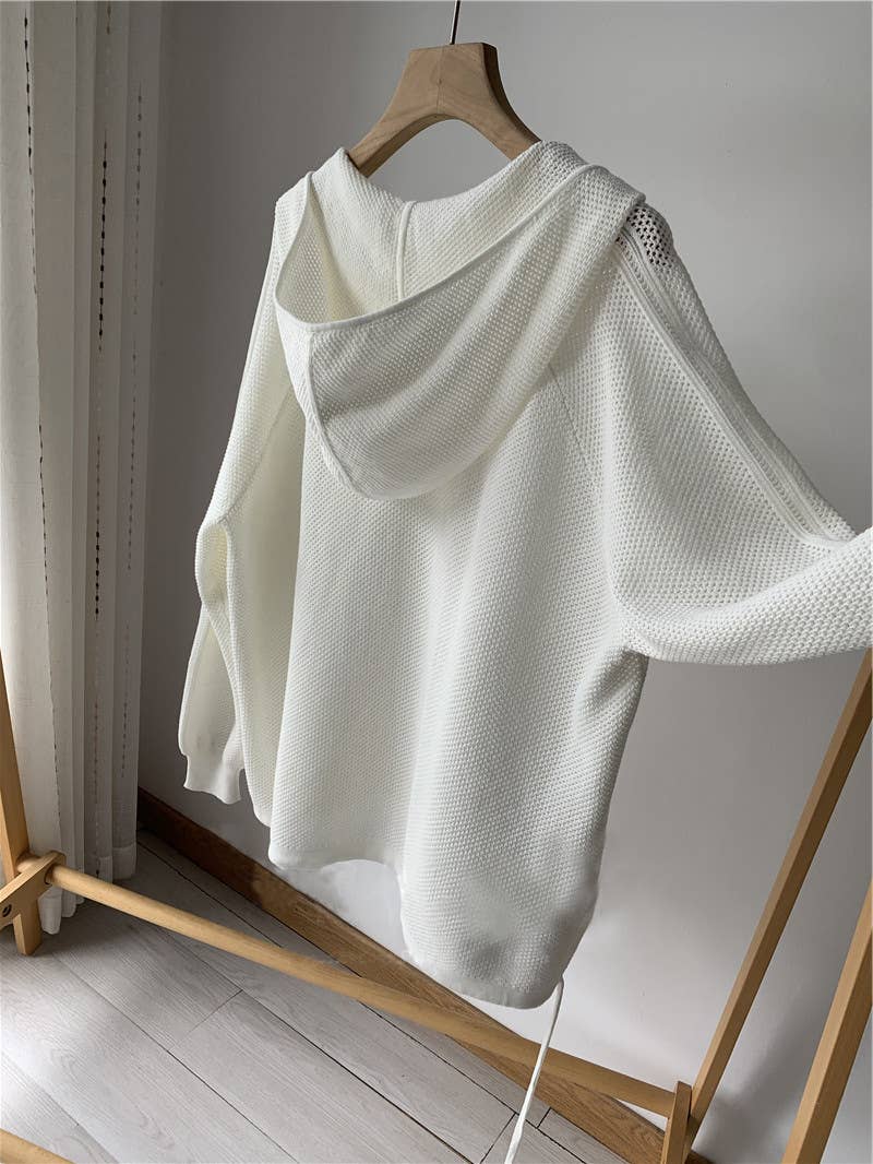 Hooded Knit Pullover: White / Missy / One Size